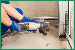 Quality Garage Door Service Harrison Charter Township, MI 586-501-4664 - installation-sid-gr-22m